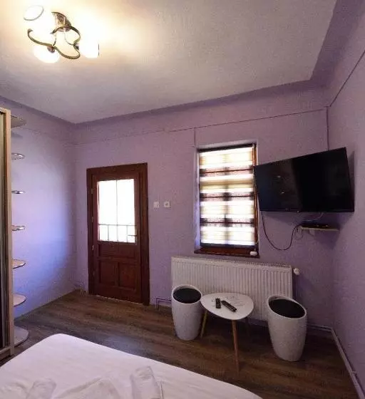 پانسیون Casa Optim