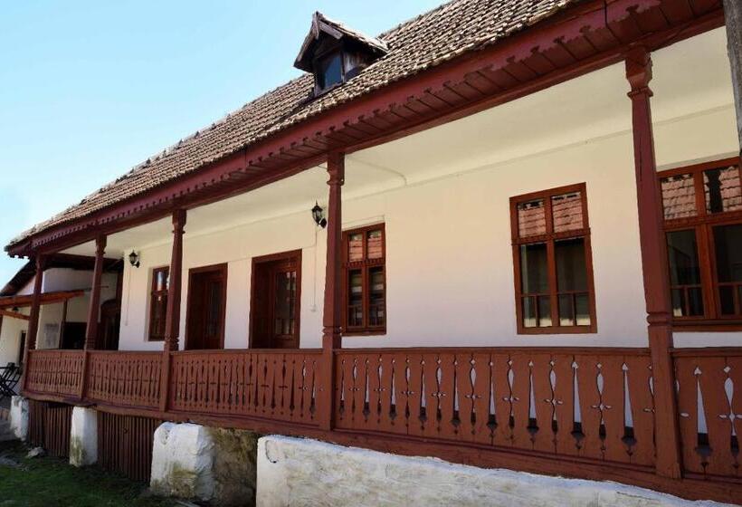 پانسیون Casa Optim