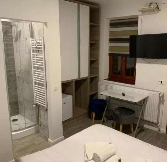 پانسیون Casa Optim