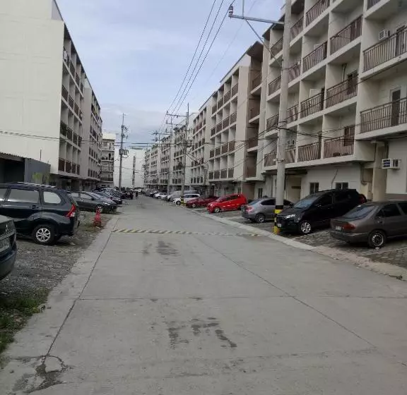 پانسیون Mhavic Inn Kassel Residences