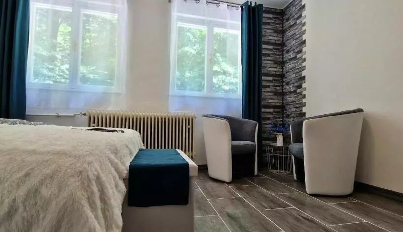 Majatalo Penzion Stavař