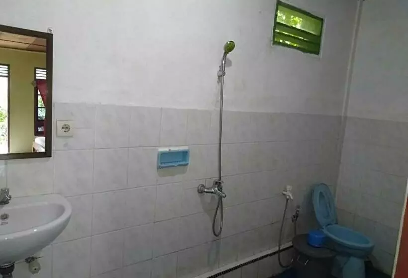 Majatalo Sibayak Guesthouse