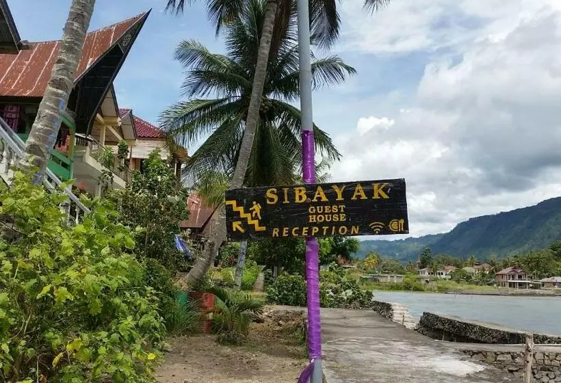 Majatalo Sibayak Guesthouse