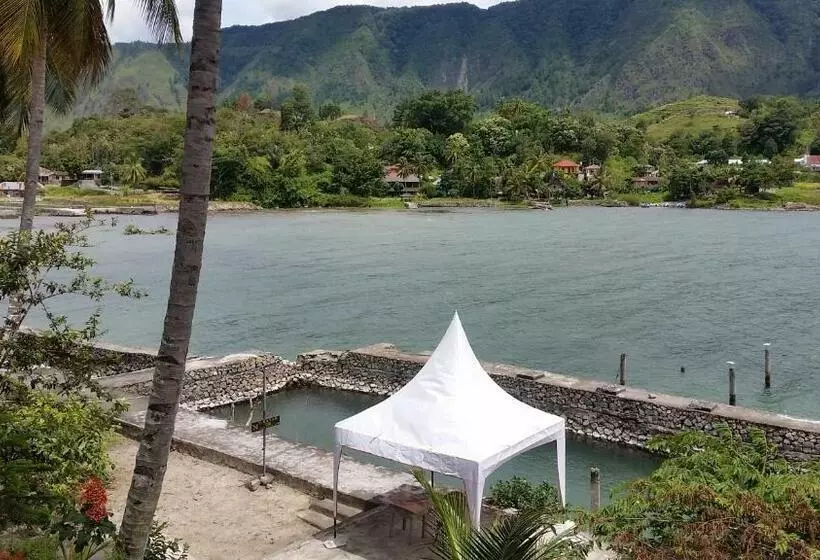 Majatalo Sibayak Guesthouse