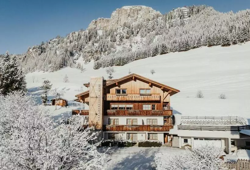 Residence Costa Burjada