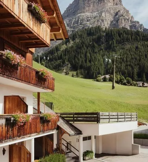 Residence Costa Burjada