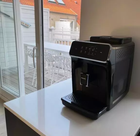 Residentie Square   Nieuwbouw   50 M Van De Zee