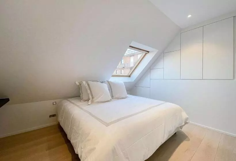 Residentie Square   Nieuwbouw   50 M Van De Zee