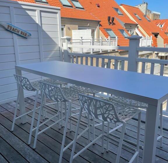 Residentie Square Nieuwbouw 50 M Van De Zee