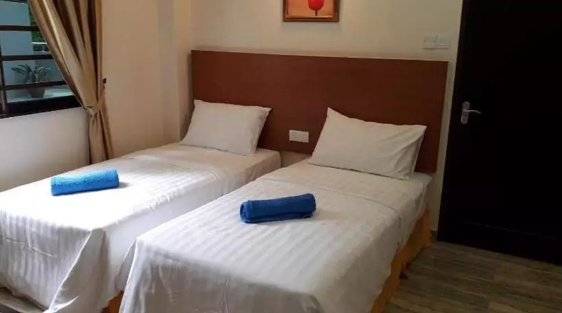 Tulip Hotel & Apartment