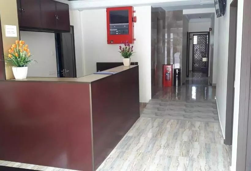 Tulip Hotel & Apartment