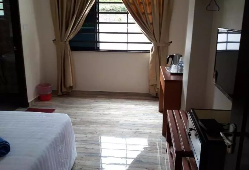 Tulip Hotel & Apartment