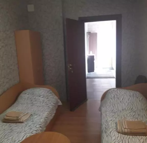 هاستل Ginto Svetingi Namai