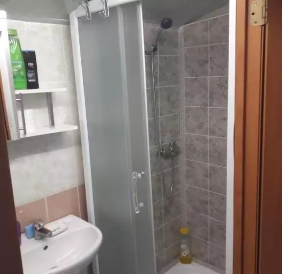 هاستل Ginto Svetingi Namai