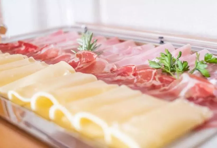 ベッドアンドブレックファースト Garni Volgger