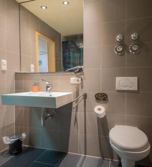 Feworld Living   Near Salzburg City