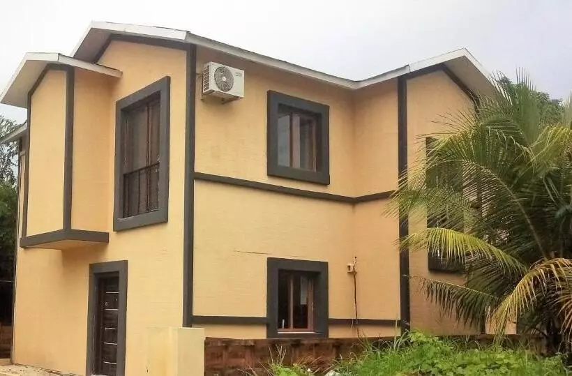 پانسیون Eden Blue