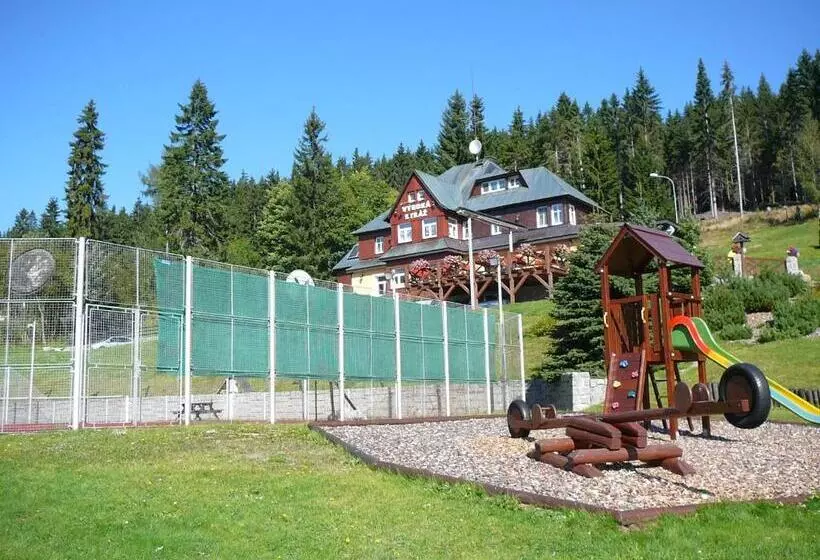 Majatalo Penzion Vysoká Stráž