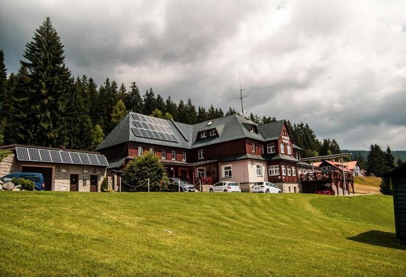 פנסיון Penzion Vysoká Stráž