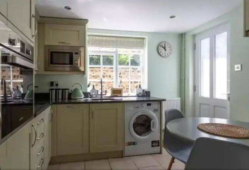The Seaside Retreat