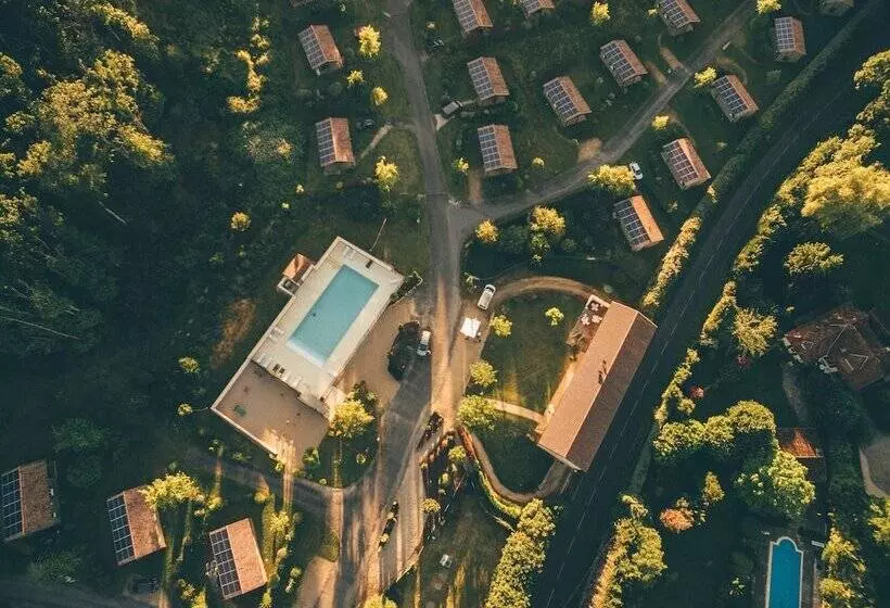 Retkeilymaja Terres De France   Les Hameaux De Pomette