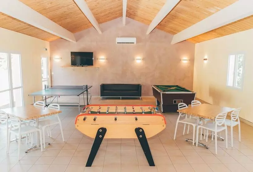 Retkeilymaja Terres De France   Les Hameaux De Pomette