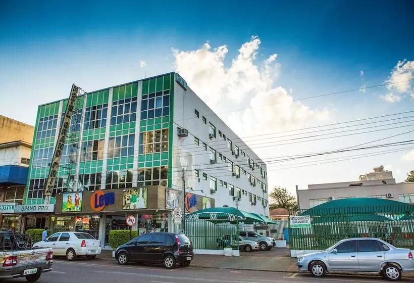 בית מלון כפרי Grand Prix