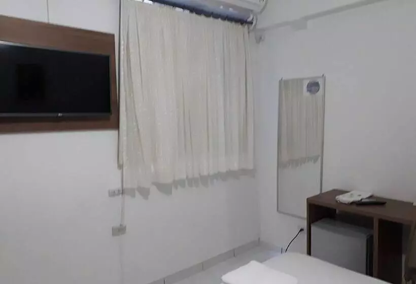 בית מלון כפרי Grand Prix