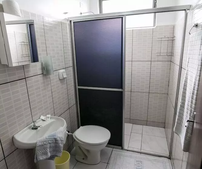 בית מלון כפרי Grand Prix