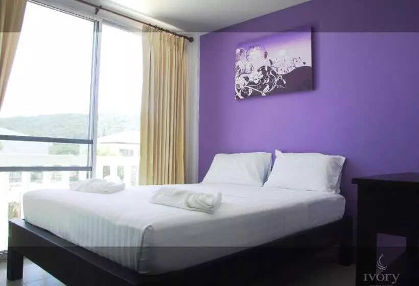 Hotel Ivory Phi Phi Island