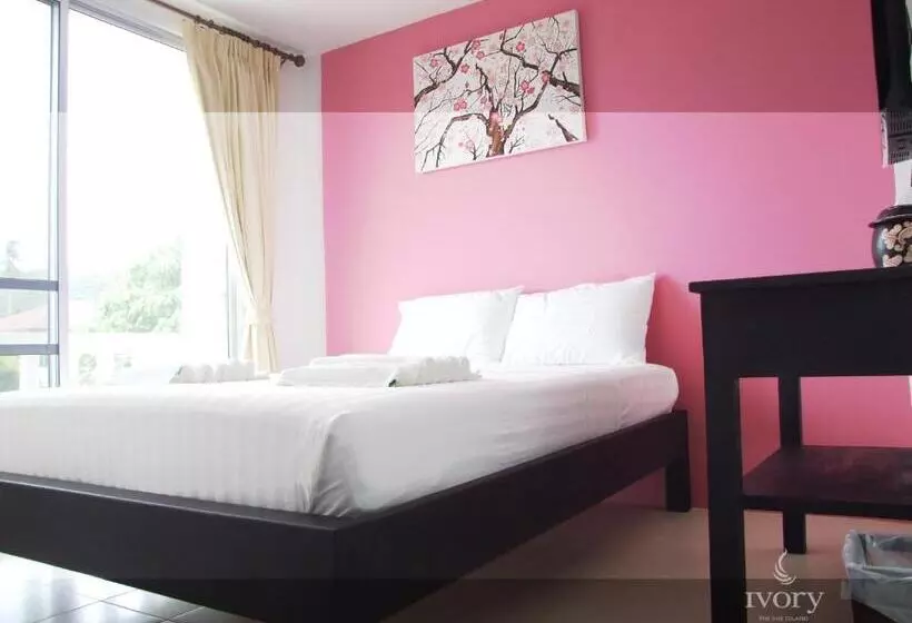 Hotel Ivory Phi Phi Island