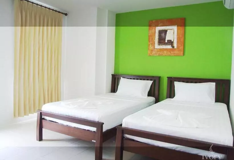 Hotel Ivory Phi Phi Island