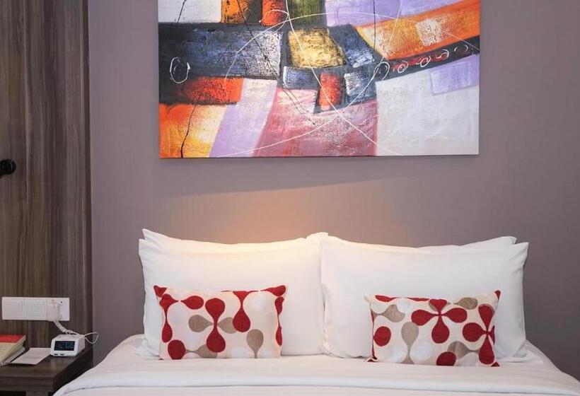 هتل Ramada Suites By Wyndham Kuala Lumpur City Centre