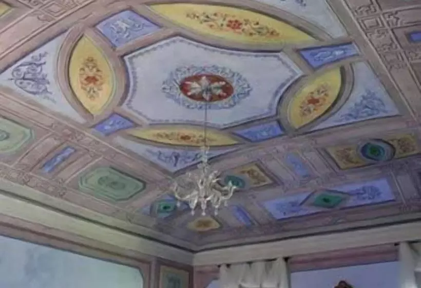 فندق ريفى Villa Cicchi