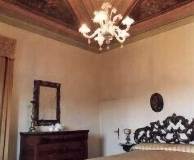 فندق ريفى Villa Cicchi