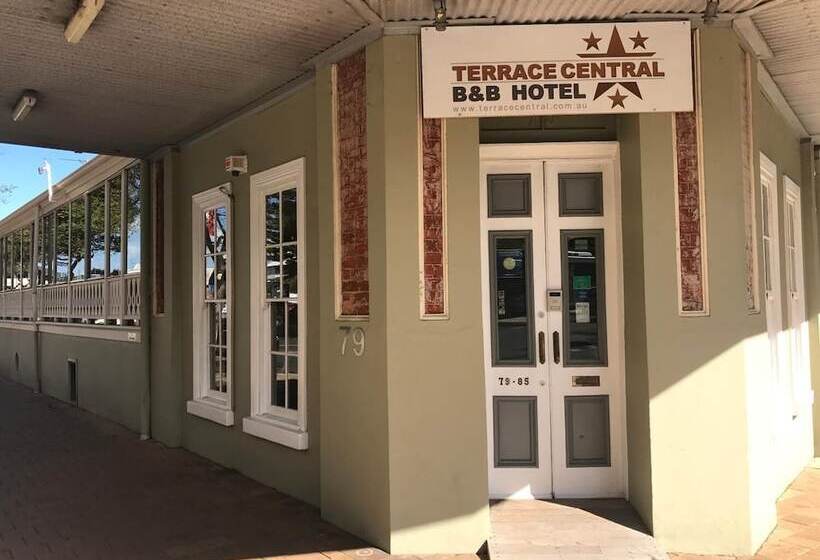 בית מלון כפרי Terrace Central B&b