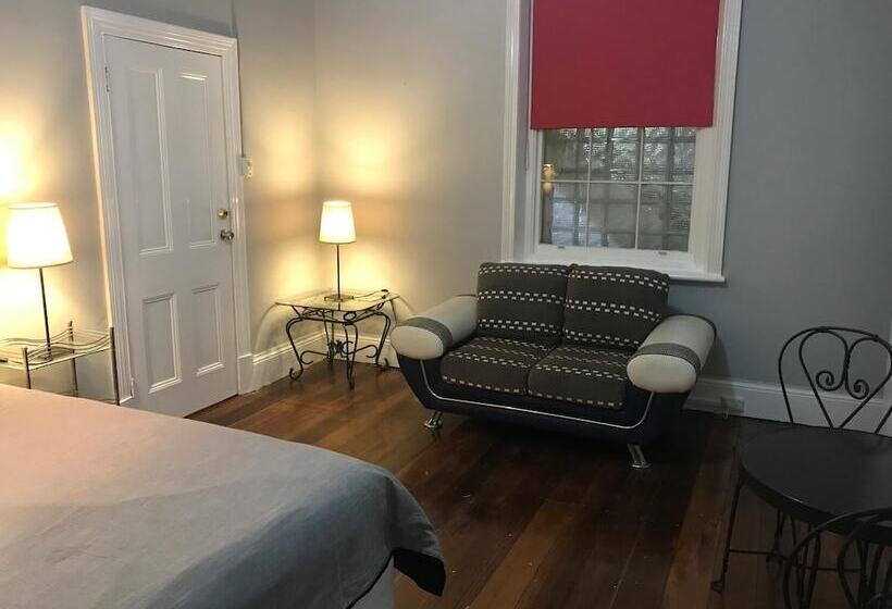 בית מלון כפרי Terrace Central B&b