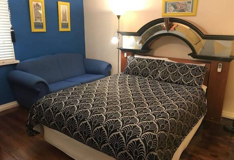 בית מלון כפרי Terrace Central B&b