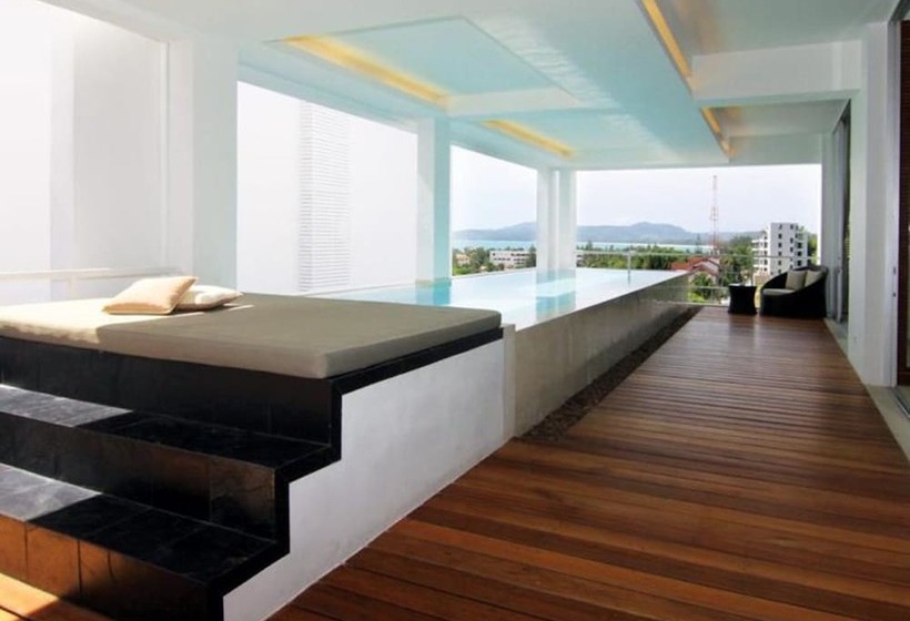 هتل The Quarter Resort Phuket