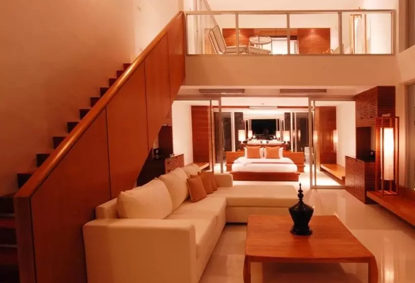 בית מלון כפרי The Quarter Resort Phuket