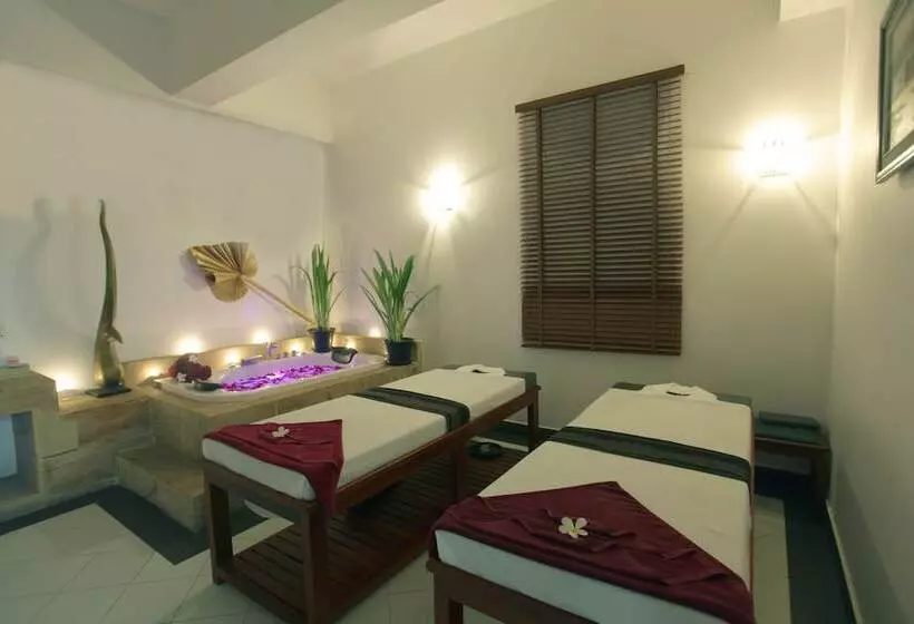 Sokhalay Angkor Villa Resort