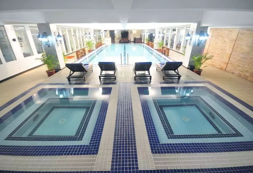 Sokhalay Angkor Villa Resort