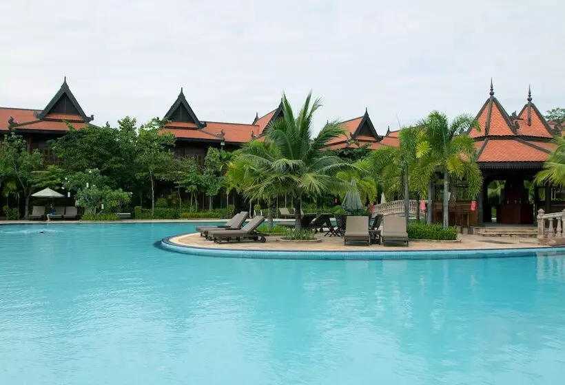 Sokhalay Angkor Villa Resort