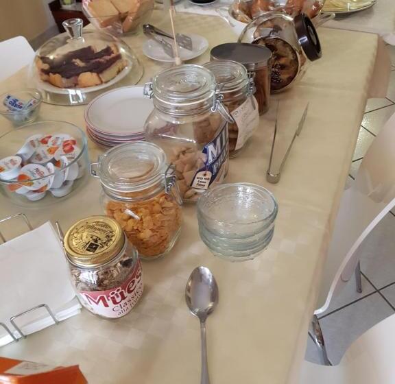 B&b A Casa Di Monica