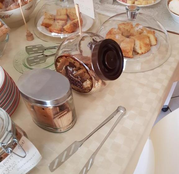 B&b A Casa Di Monica