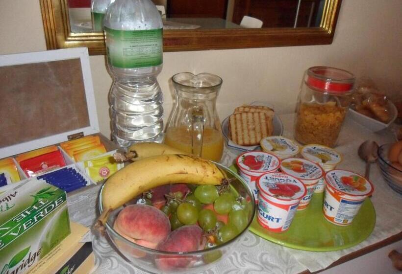 B&b A Casa Di Monica