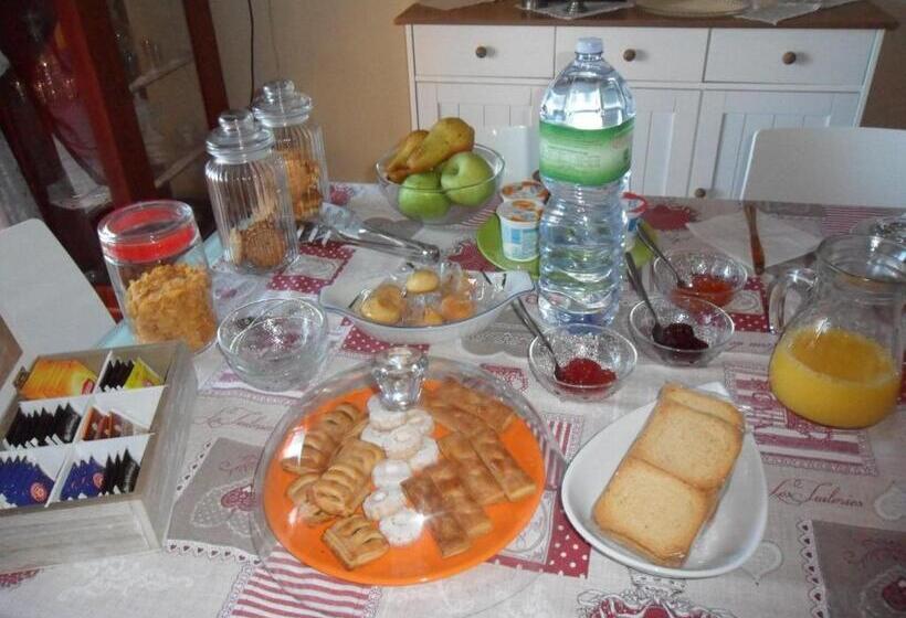 B&b A Casa Di Monica