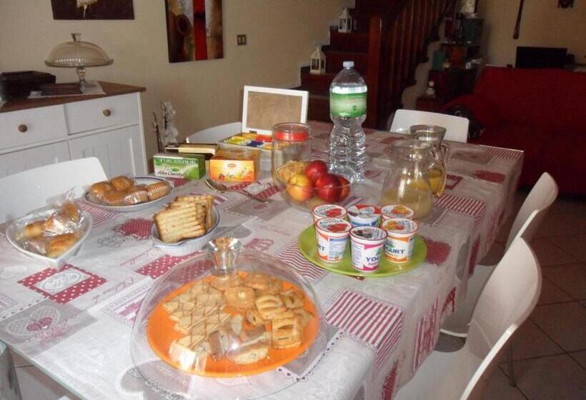 B&b A Casa Di Monica