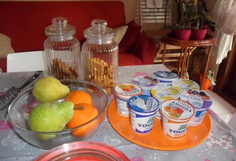 B&b A Casa Di Monica