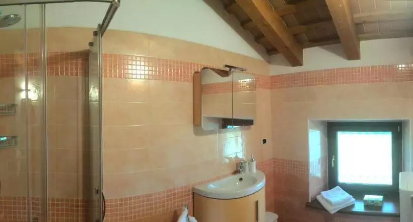 B&b Ergira